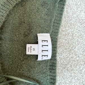 Elle XS green sweater with leopard print